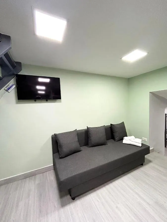 Pontenuovo 6E8 House Naples Italy